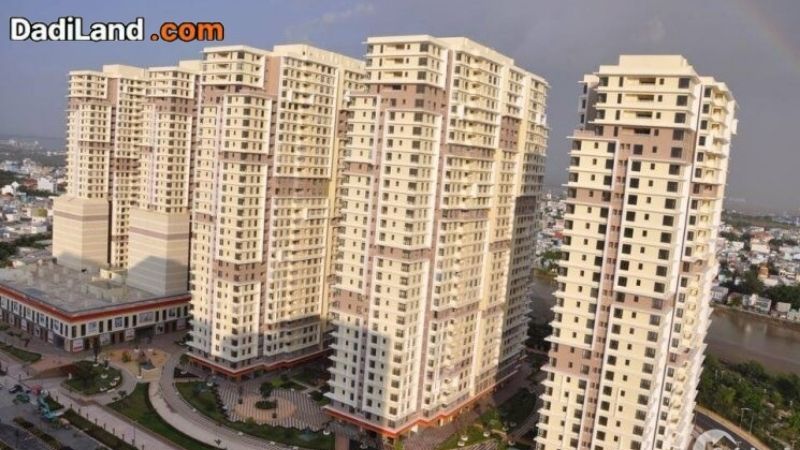 era-town-nhung-phim-dan-ben-dong-phu-xuan