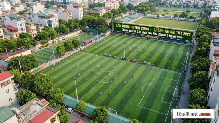 Sân Bóng Huỳnh Cung — Thông tin chi tiết 2026