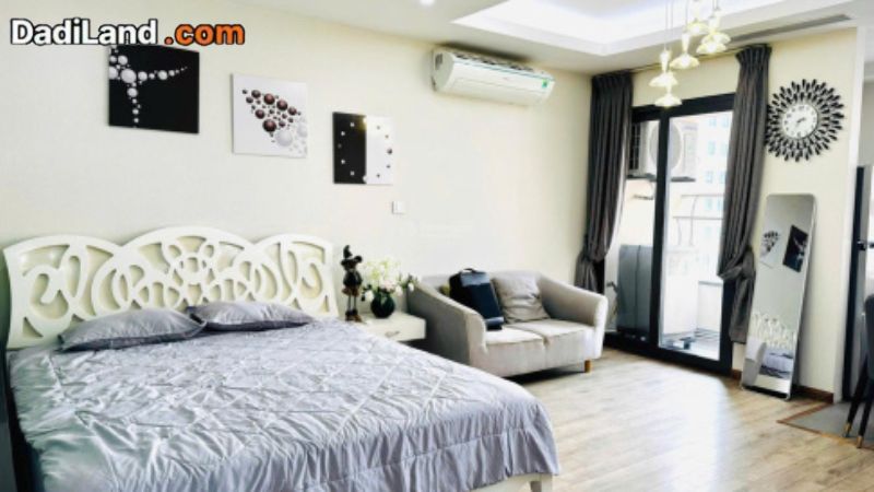 starcity-le-van-luong-thong-va-thoang-gia-ban-thong-tin-2026