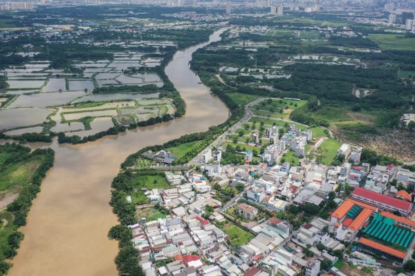 Nhà Liền Thổ Ế Vì Mức Giá Cao
